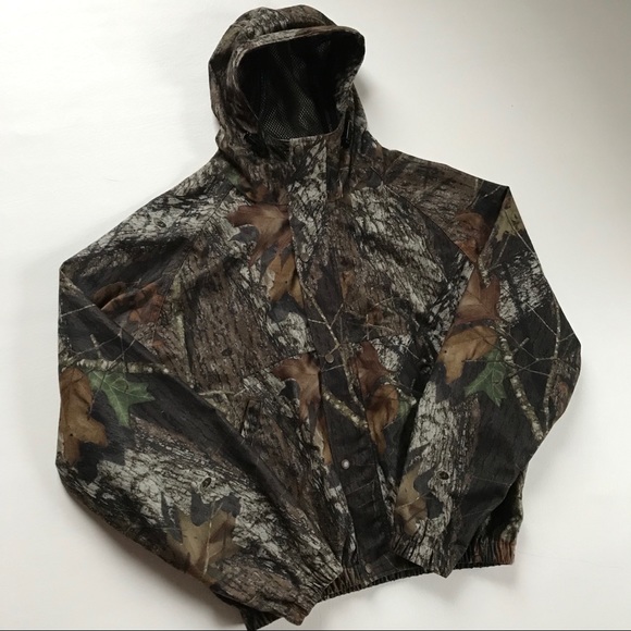 Mad Dog Camo Hunting Lightweight Jacket 